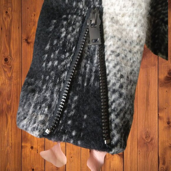 Divided H&M Women's Size 2 Wool Blend Plaid Belted Moto Biker Jacket Black/Gray - Picture 9 of 11